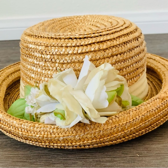 Straw hat - Picture 7 of 10